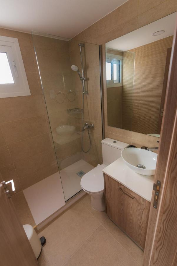 Chrielka 3* Limassol