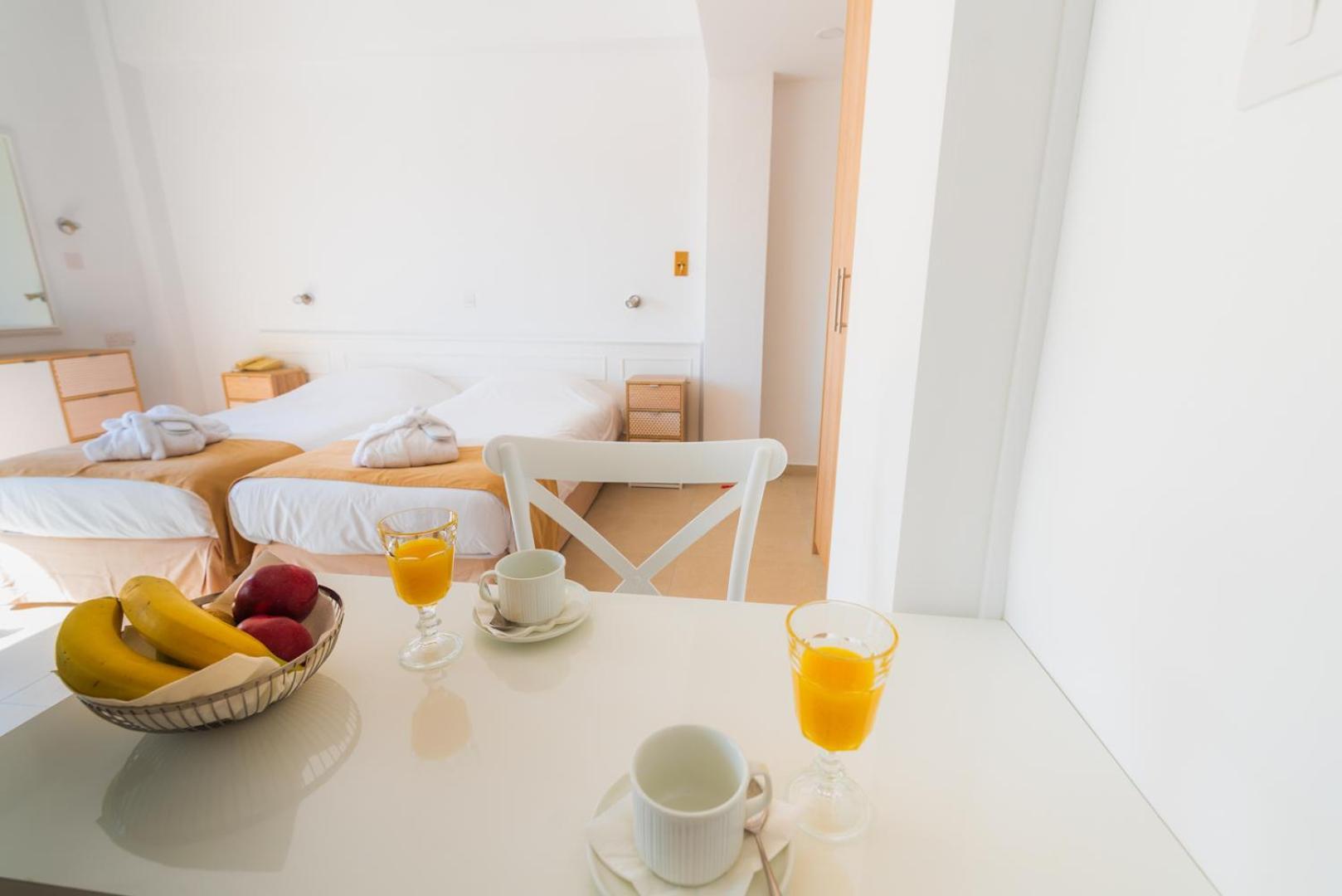 Aparthotel Chrielka Limassol