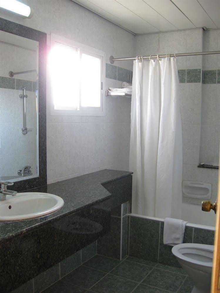 Chrielka Aparthotel 3*